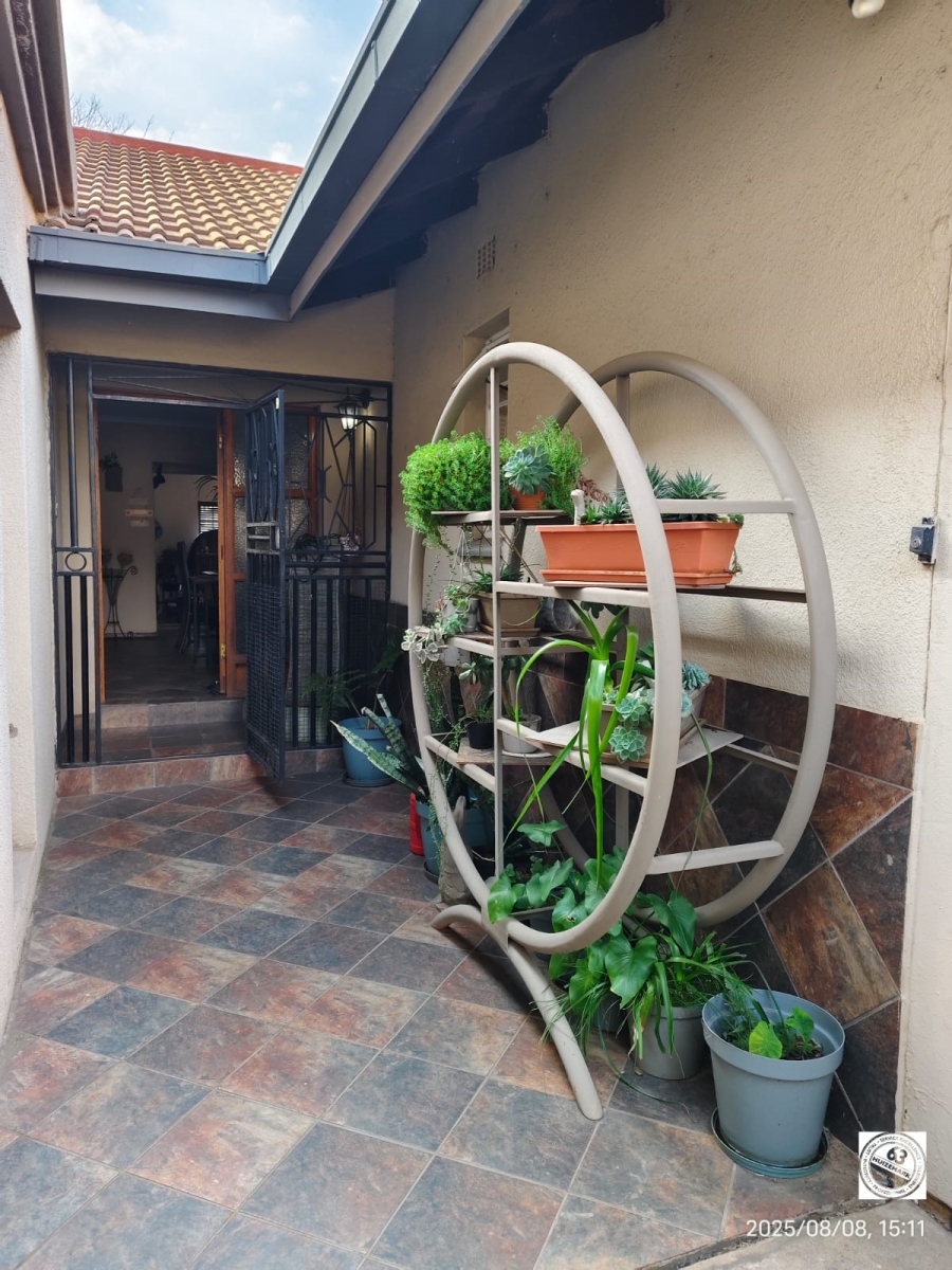 4 Bedroom Property for Sale in Vaalpark Free State